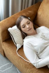 PODUSZKA-ELEKTRYCZNA-MIEKKA-rozgrzewajaca-BALANSSEN-CozyLine-40x30cm